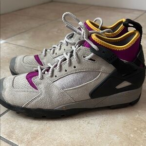 Kids Nike Air Revaderchi Granite /Black / Plum Size 5.5Y Women's 7